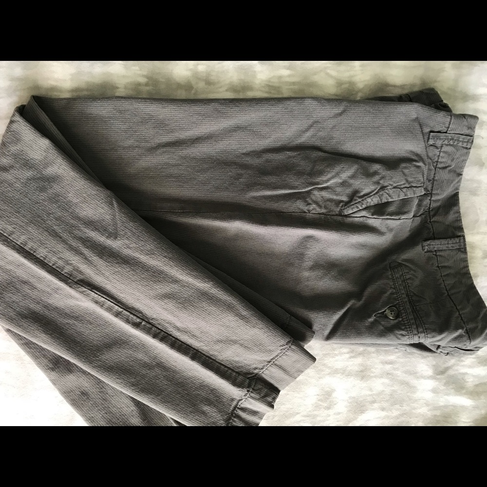Pin stripe khaki pant